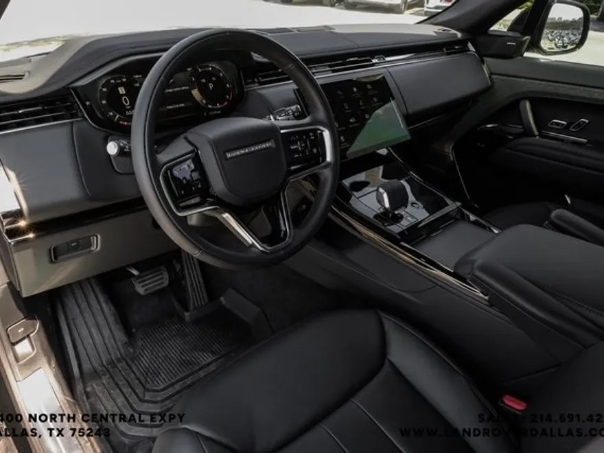 2025 Land Rover Range Rover Sport P360 S photo 1