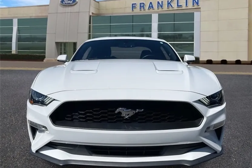 2018 Ford Mustang EcoBoost Premium photo 1