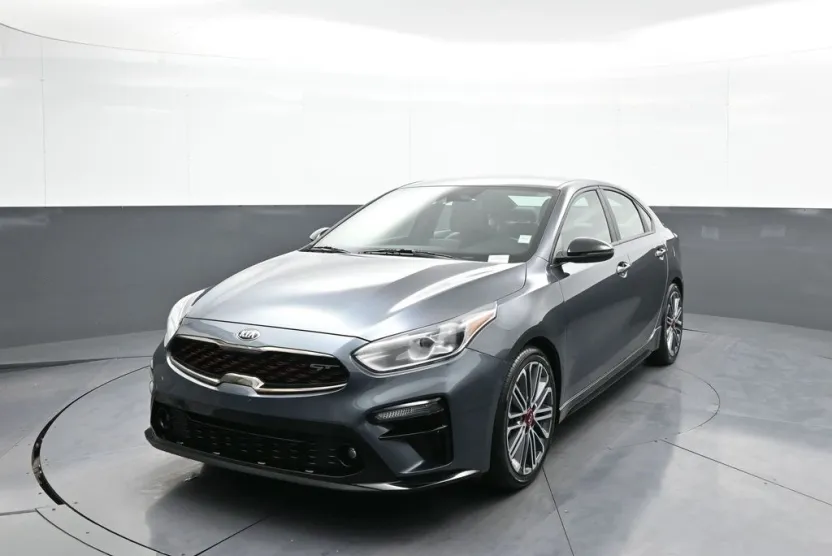 2021 Kia Forte GT photo 1