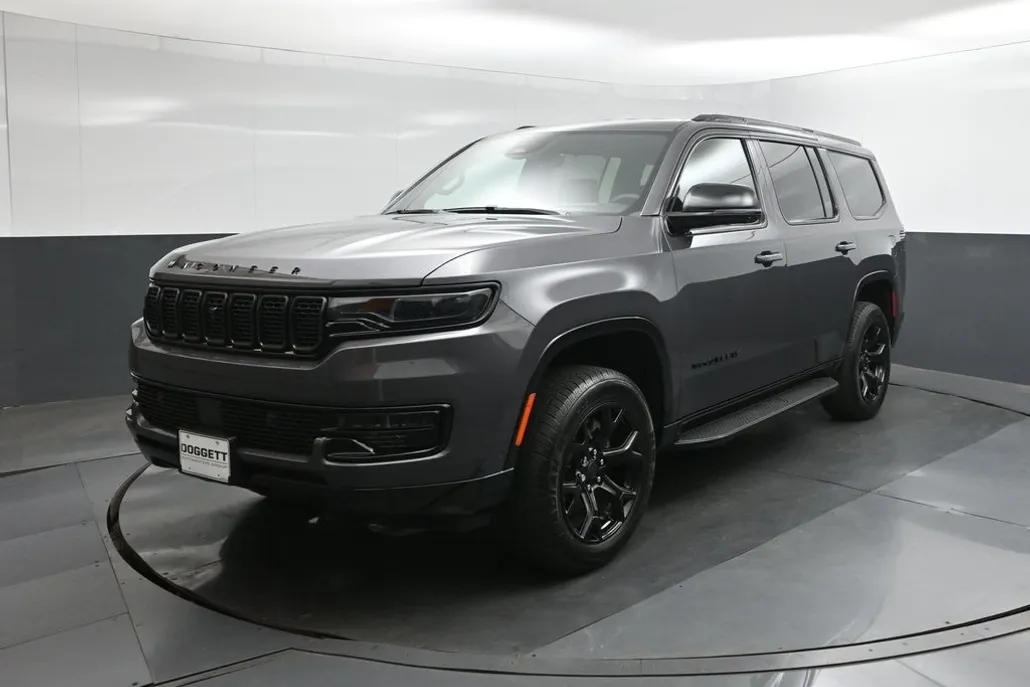 2025 Jeep Wagoneer Series II photo 1