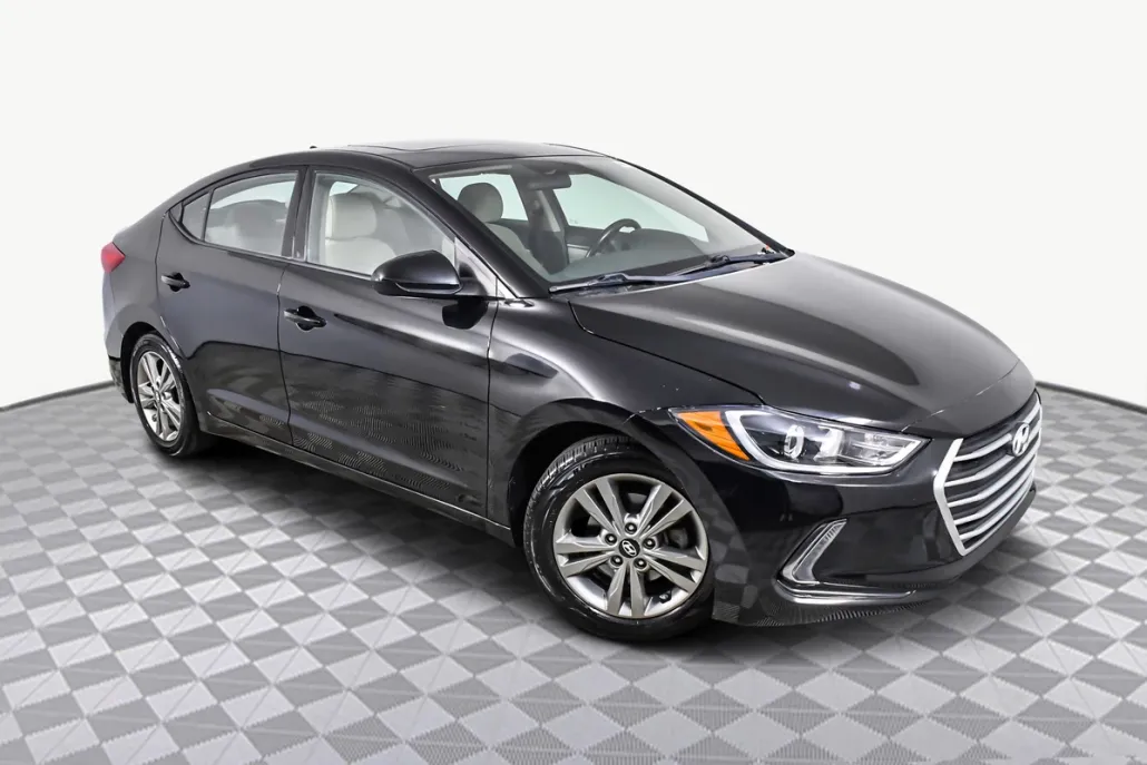 2017 Hyundai Elantra Value Edition photo 1