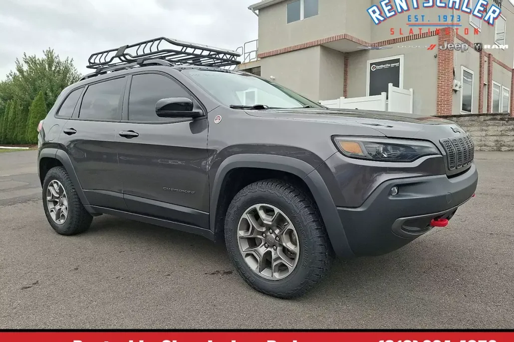 2022 Jeep Cherokee Trailhawk photo 1