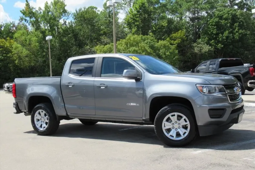 2020 Chevrolet Colorado LT photo 1