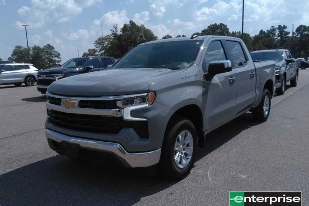 2024 Chevrolet Silverado 1500 LT photo 1