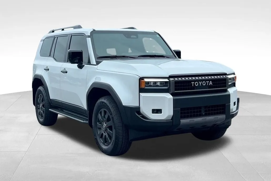 2025 Toyota Land Cruiser Base photo 1