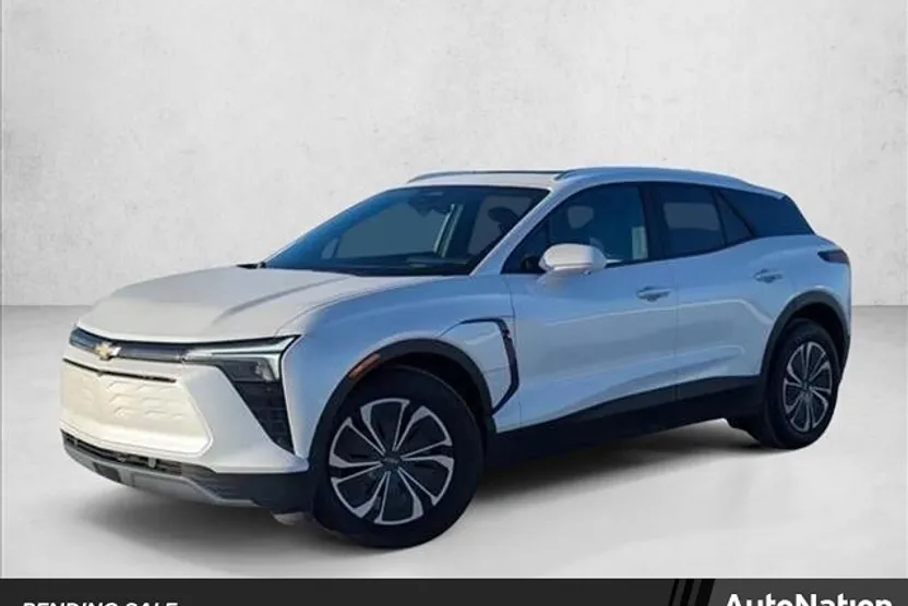 2024 Chevrolet Blazer EV photo 1