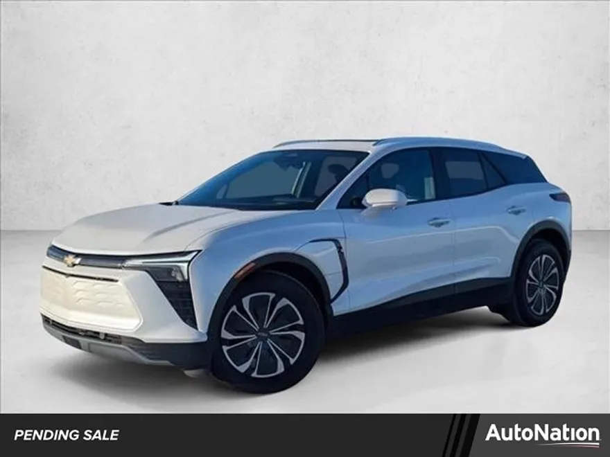 2024 Chevrolet Blazer EV photo 1