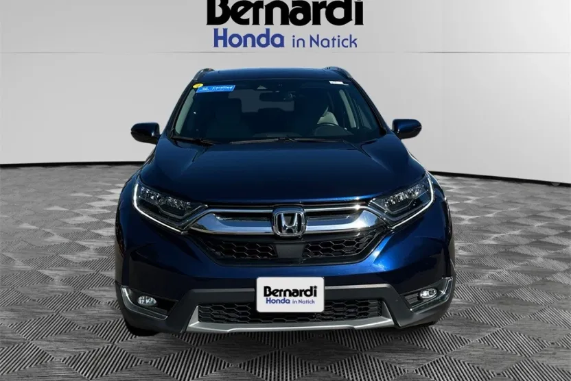 2018 Honda CR-V Touring photo 1