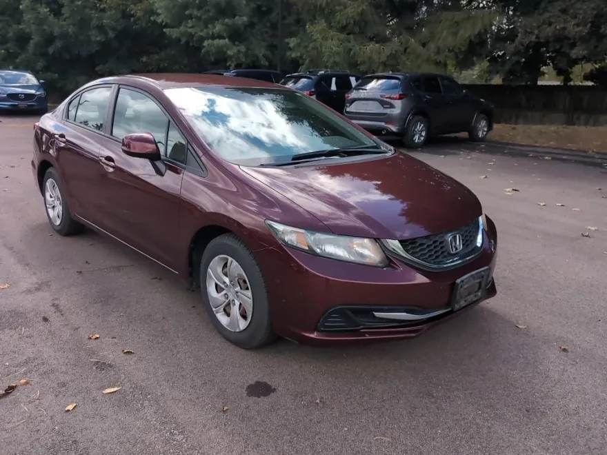2013 Honda Civic LX photo 1