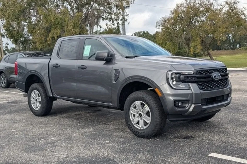 2025 Ford Ranger XL photo 1