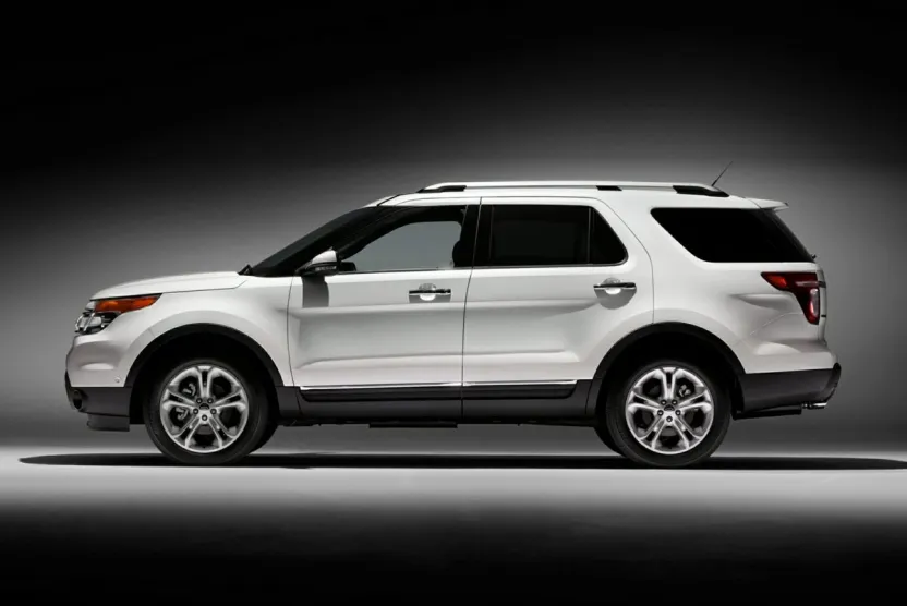 2013 Ford Explorer Limited photo 1