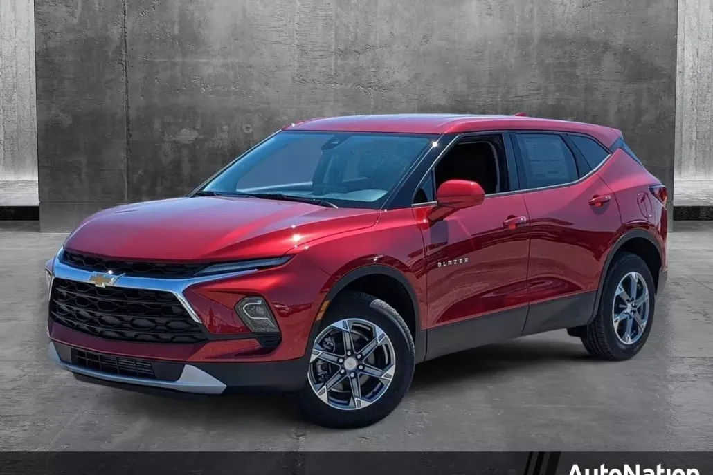2025 Chevrolet Blazer 2LT photo 1