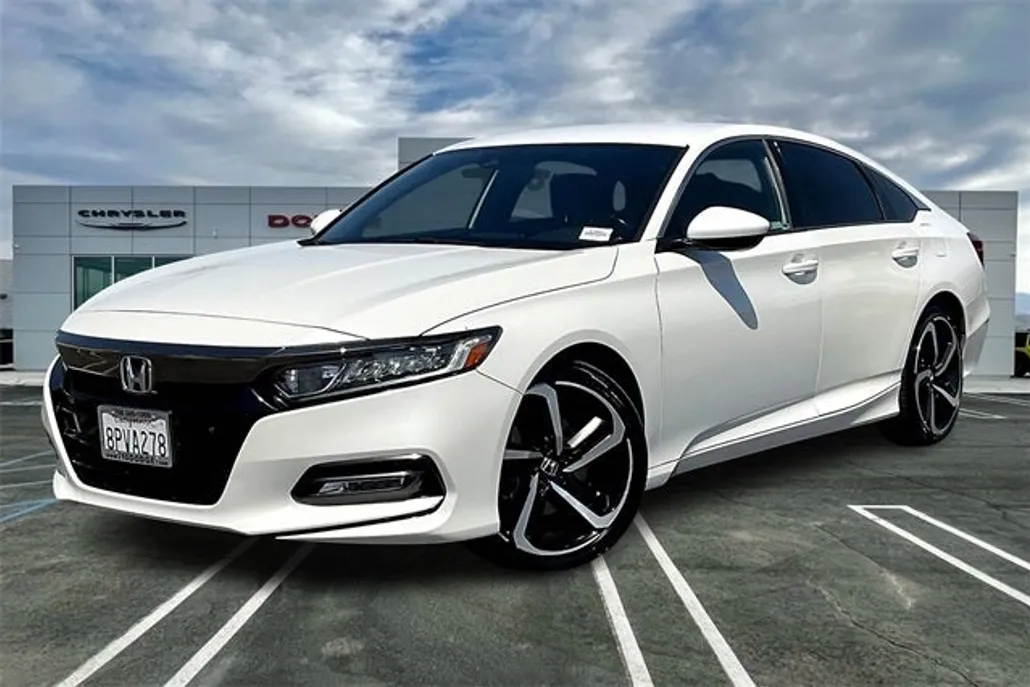 2020 Honda Accord Sport photo 1