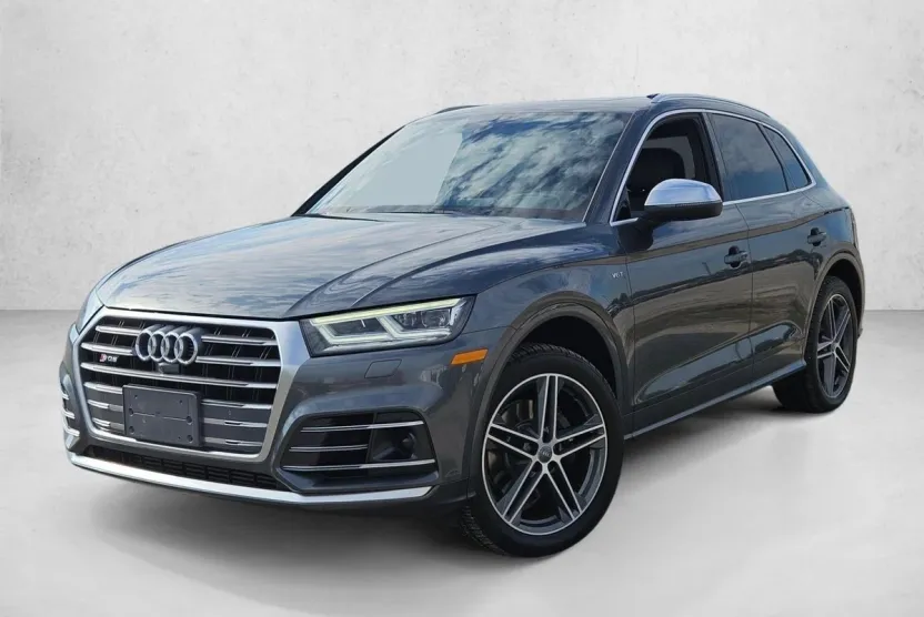 2018 Audi SQ5 Prestige photo 1
