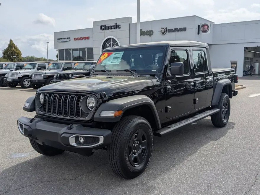 2025 Jeep Gladiator Sport photo 1