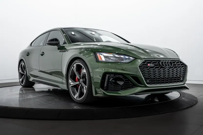 2022 Audi RS 5 photo 1