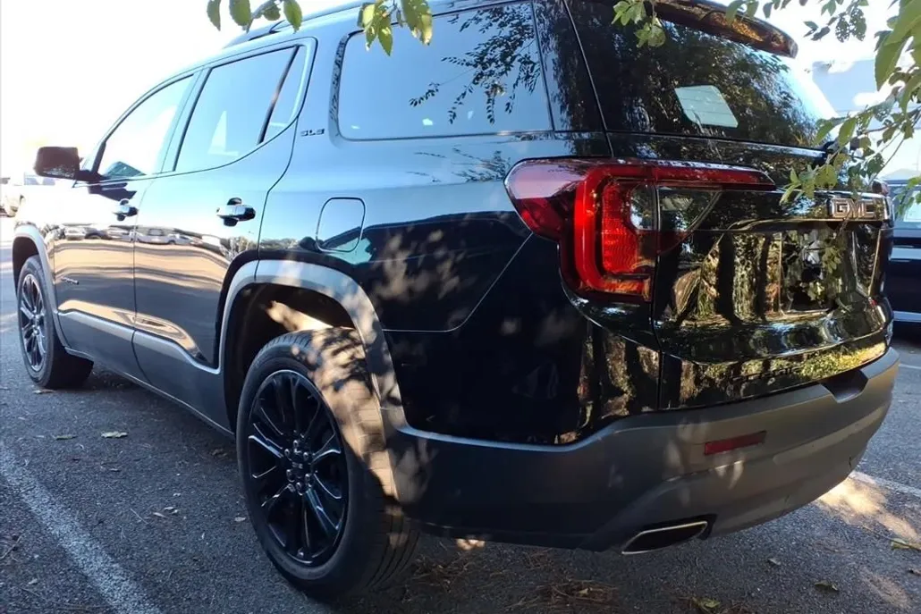 2023 Gmc Acadia SLE photo 1