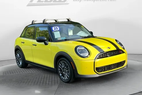 2025 Mini Cooper Hardtop S photo 1