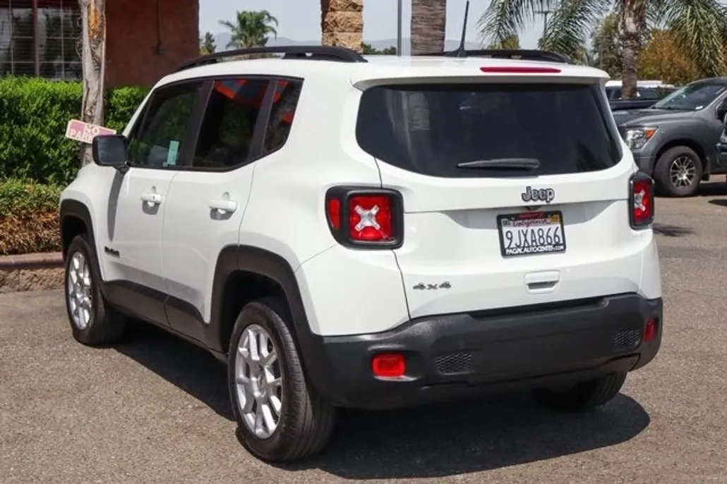 2023 Jeep Renegade Latitude Upland photo 1