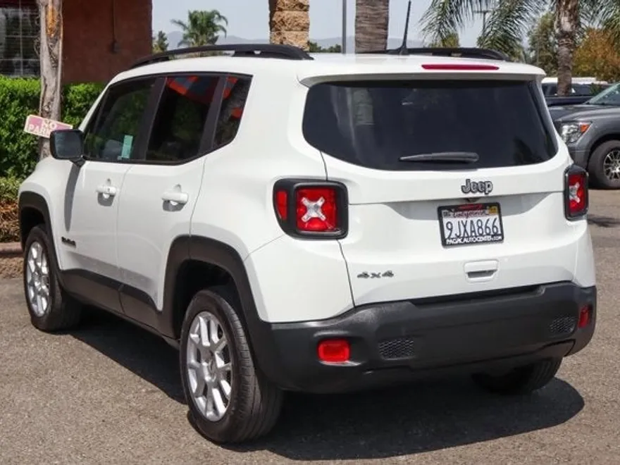 2023 Jeep Renegade Latitude Upland photo 1