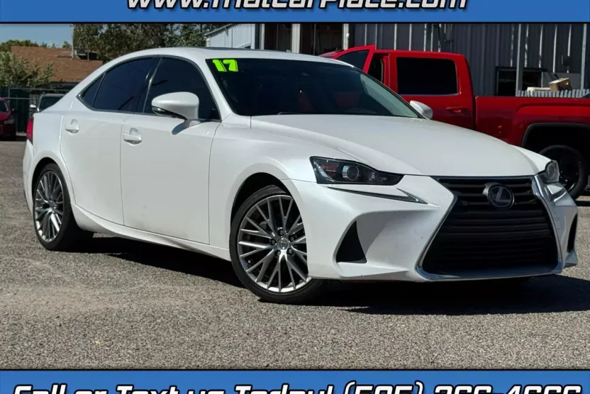 2017 Lexus IS 200t photo 1