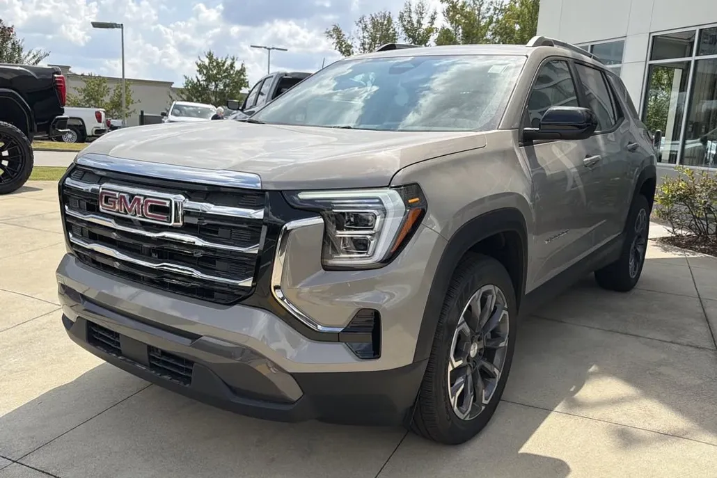 2026 Gmc Terrain Elevation photo 1