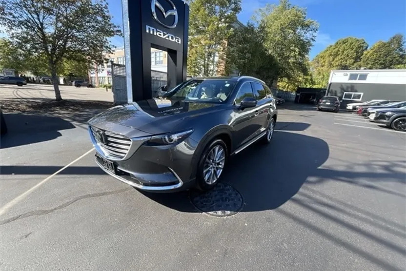 2023 Mazda CX-9 Grand Touring photo 1