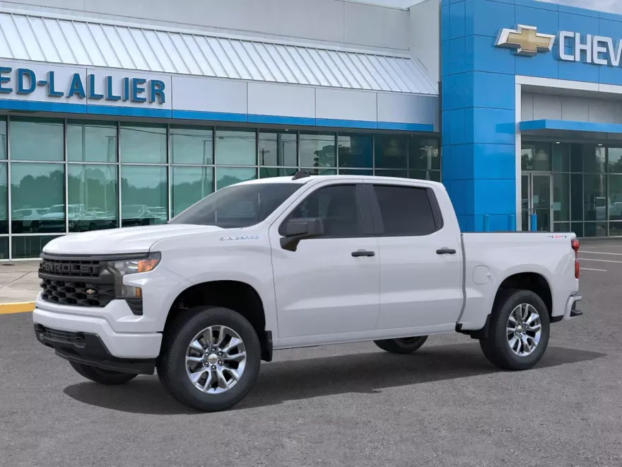 2025 Chevrolet Silverado 1500 Custom photo 1