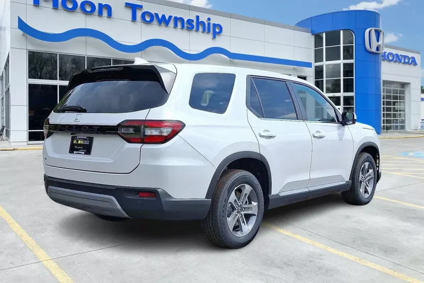 2025 Honda Pilot EX-L photo 1