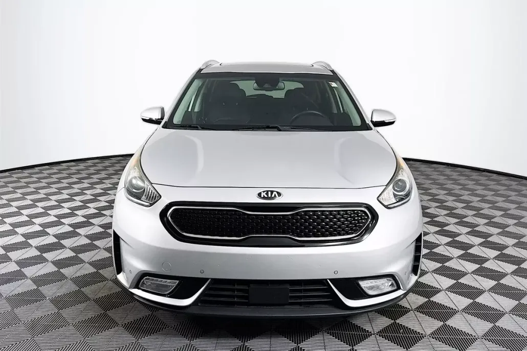 2019 Kia Niro Touring photo 1