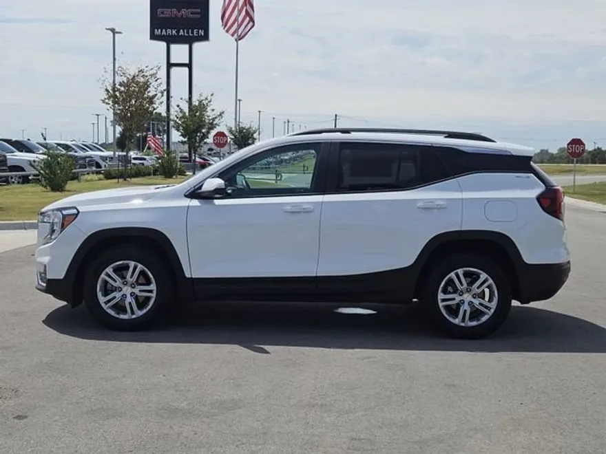 2023 Gmc Terrain SLE photo 1