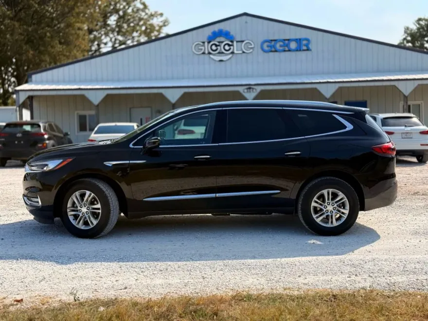 2021 Buick Enclave Essence Sport photo 1