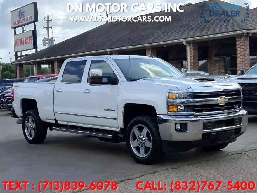 2018 Chevrolet Silverado 2500HD LTZ photo 1