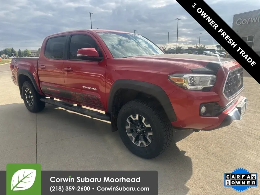 2018 Toyota Tacoma TRD V6 photo 1