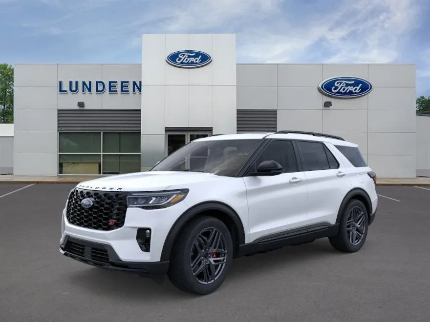 2025 Ford Explorer ST photo 1