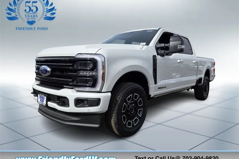 2025 Ford F-250 Platinum photo 1