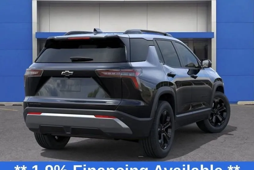 2026 Chevrolet Equinox LT photo 1