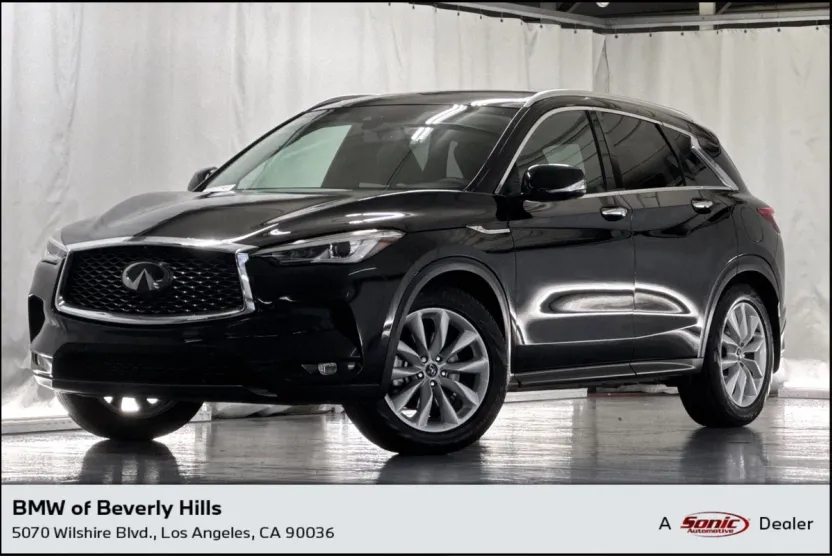 2019 Infiniti QX50 Essential photo 1