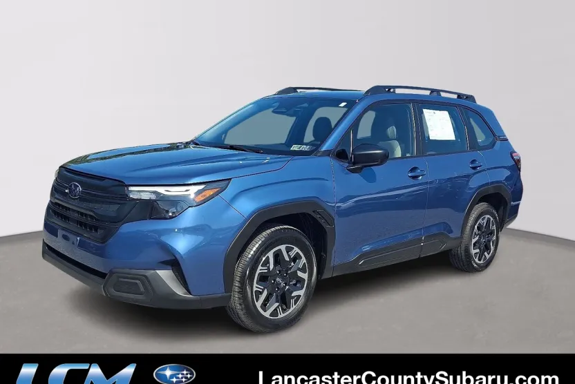 2025 Subaru Forester Base photo 1