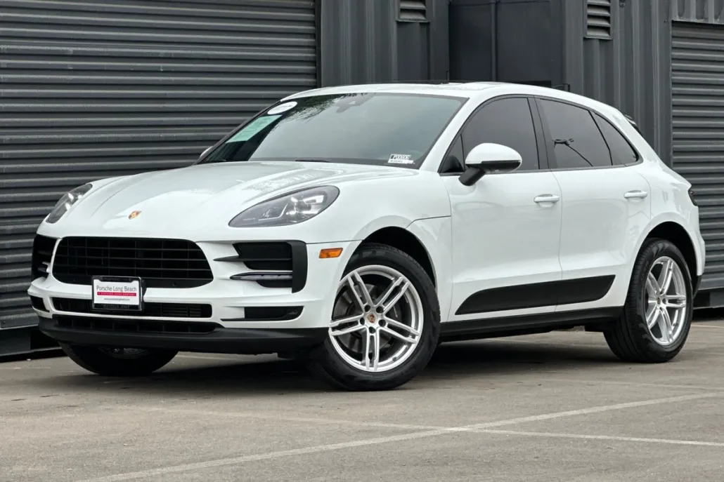 2020 Porsche Macan photo 1