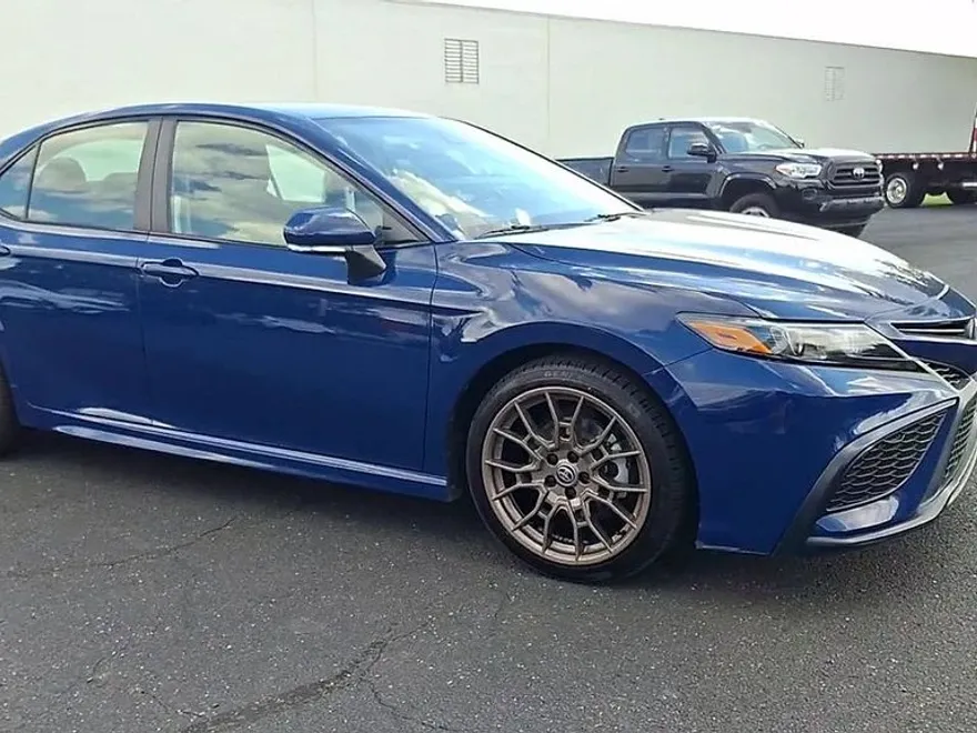 2023 Toyota Camry SE Nightshade Edition photo 1