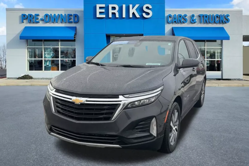 2023 Chevrolet Equinox LT photo 1