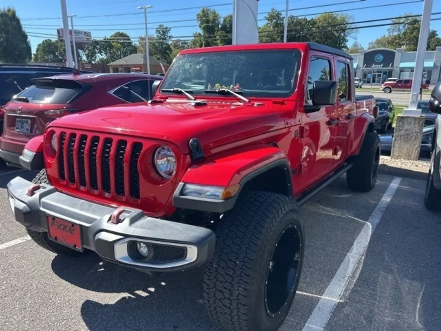 2022 Jeep Gladiator Sport photo 1