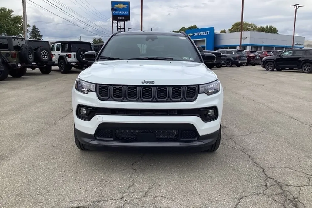 2026 Jeep Compass Limited Altitude photo 1