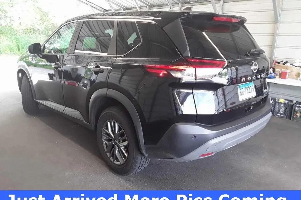 2023 Nissan Rogue S photo 1