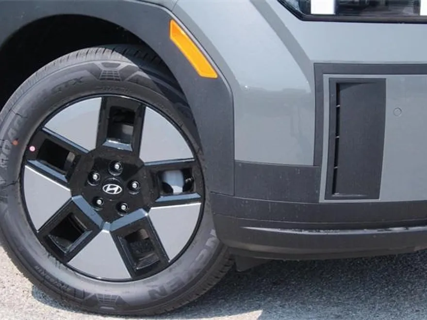 2026 Hyundai Santa Fe SEL photo 1