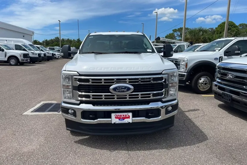 2026 Ford F-350 XL photo 1