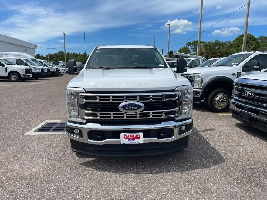 2026 Ford F-350 XL photo 1
