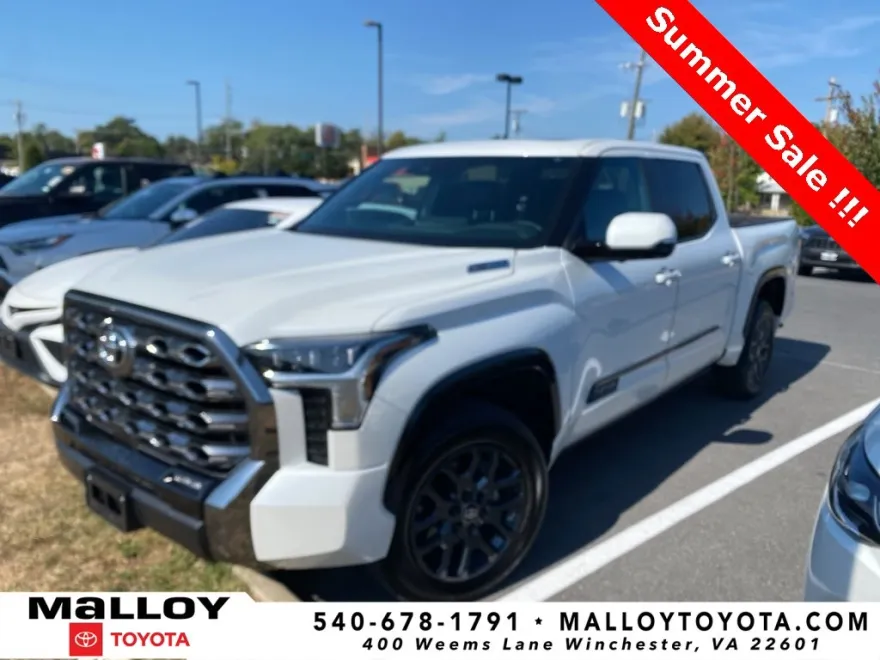 2025 Toyota Tundra Platinum CrewMax photo 1
