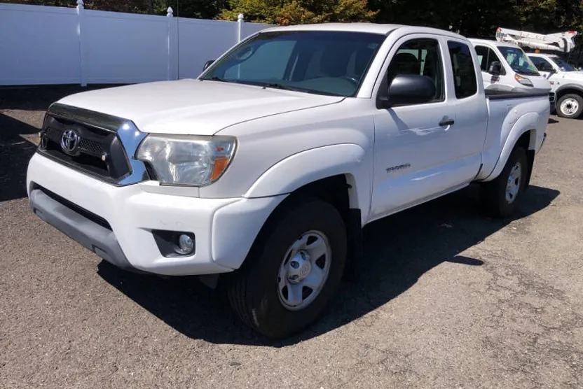 2014 Toyota Tacoma V6 photo 1